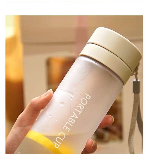 水杯學(xué)生男女韓版運動杯便攜大容量塑料杯簡約時尚ins帶繩隨手杯