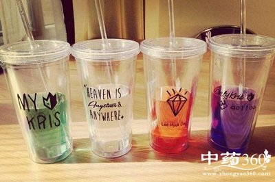 用塑料杯喝水好嗎_塑料杯喝水的健康常識(shí)!